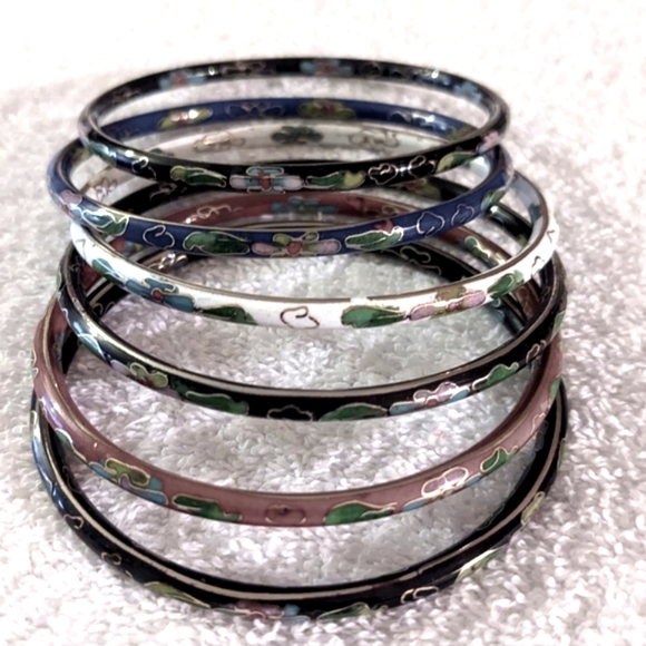 Vintage Chinese Cloisonne White Floral Bangle Bracelet 4mm 2.6 inches - Picture 5 of 6